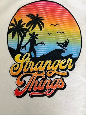 Girl’s Stranger things tank